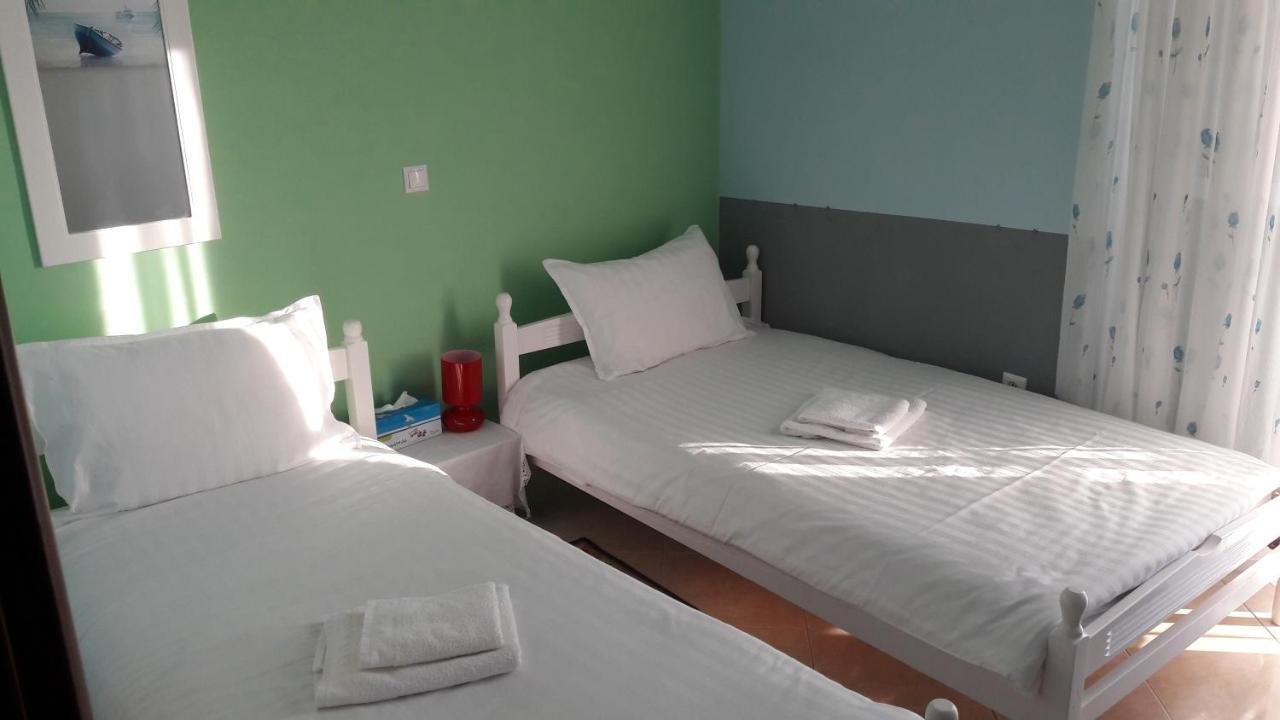 Family Apartments Missolonghi ภายนอก รูปภาพ